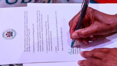 Buhari Signs Quarantine Order Backing Lockdown Extension